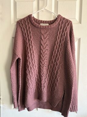 Cotton Emporium Dusty Rose Cable Knit Crewneck Sweater